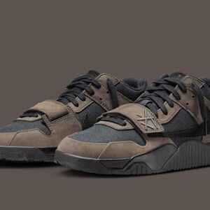 NIB Size 11 - Jordan Jumpman Travis Scott Jack TR Dark Mocha